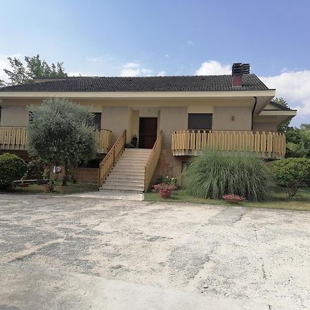 B&B Villaggio Sole Sulmona Exteriér fotografie