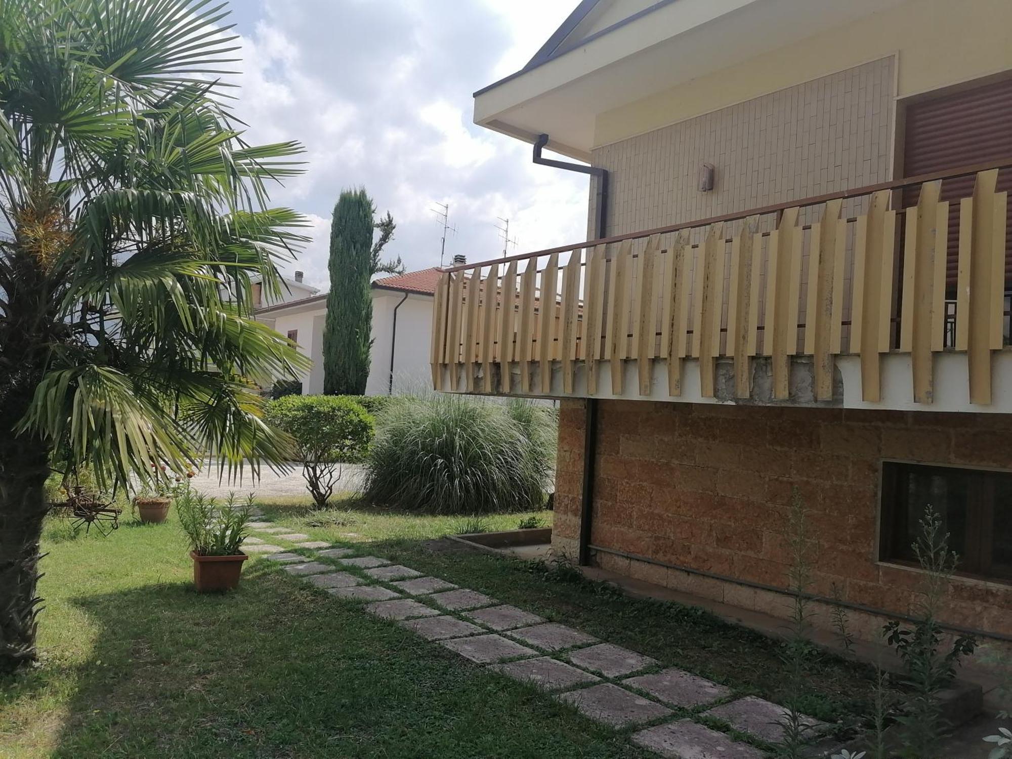 B&B Villaggio Sole Sulmona Exteriér fotografie
